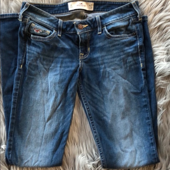Hollister jeans! - Picture 2 of 2